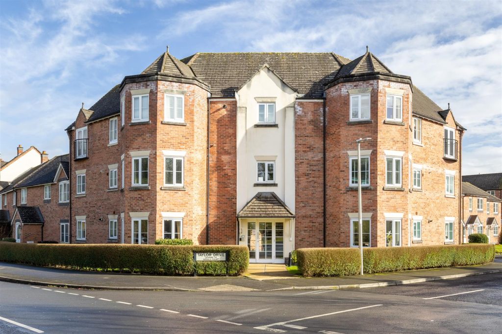 Taylor Drive, Nantwich, CW5