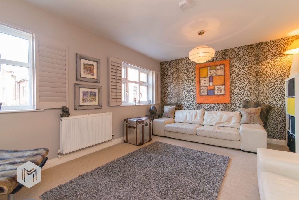 Roe Green Avenue, Worsley, M28